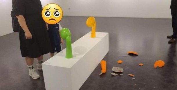 500만원 작품이 유치원생 실수로 산산조각