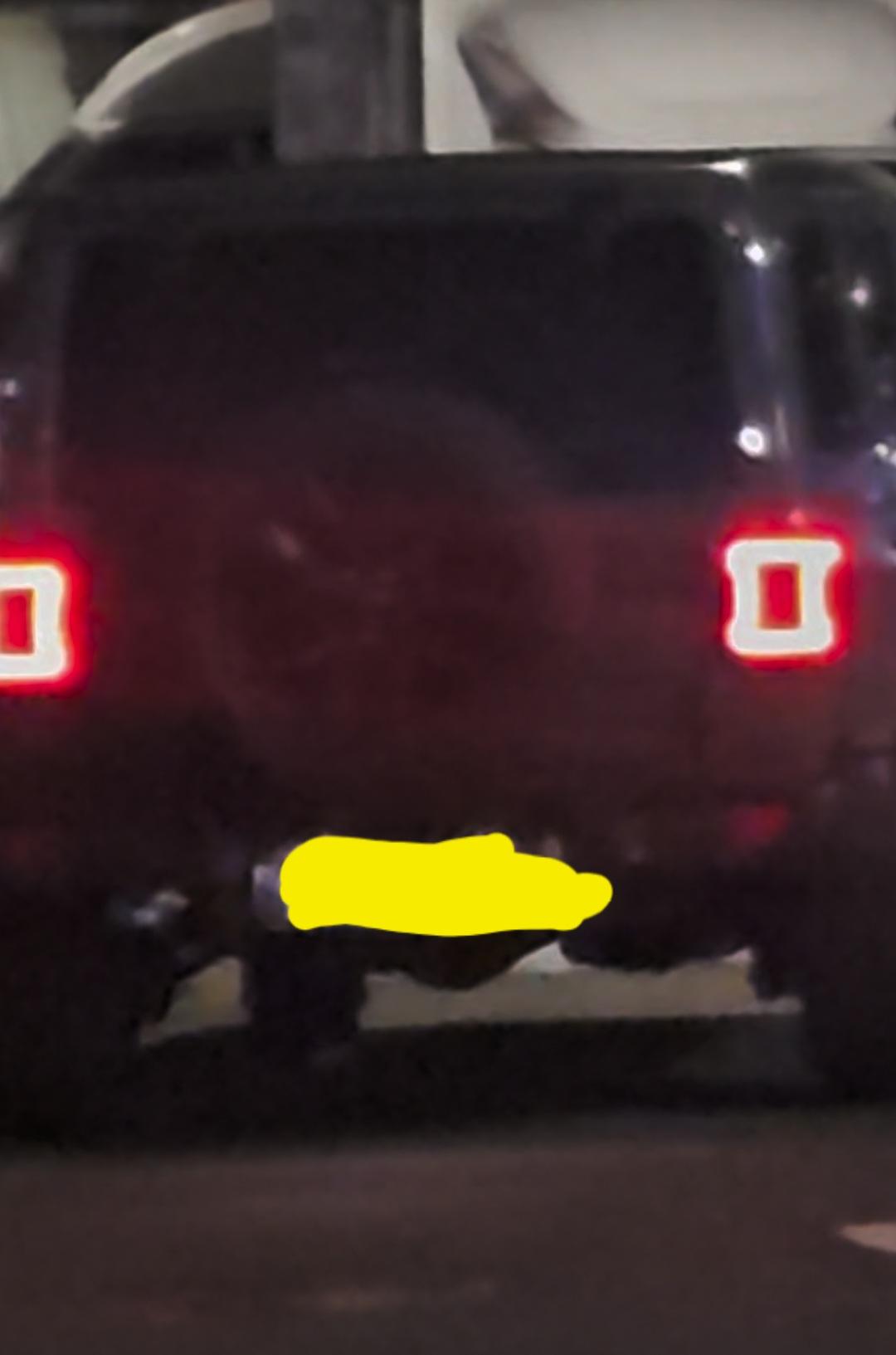 반포동 주택가가 빈민촌인가요? 지나가는 20대 차주에게